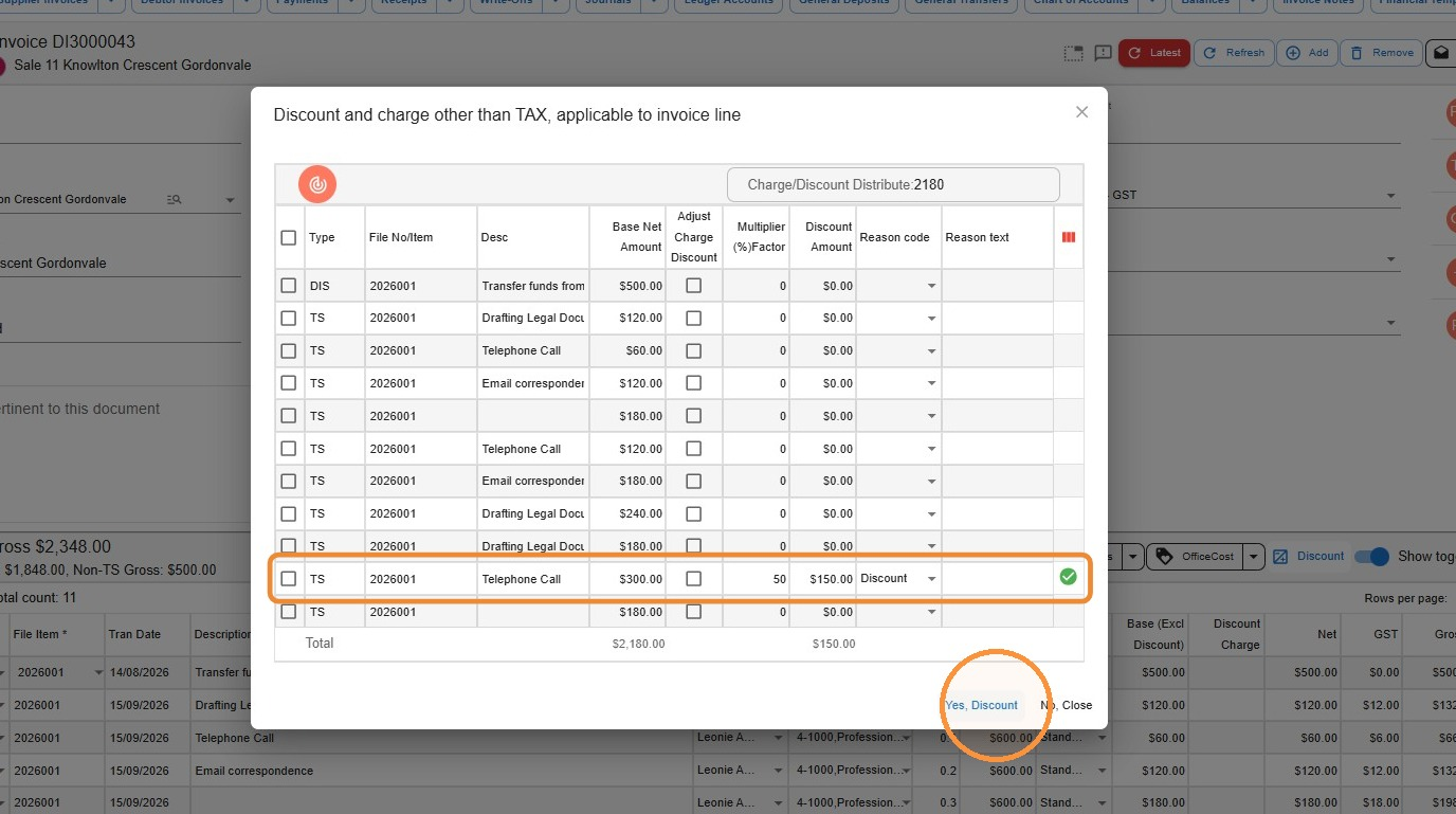 Discount and charge dialog listing invoice line items, with a Discount Amount and Reason Code entered on one line and the Yes, Discount button circled